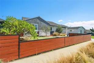 6104 6104 S La Cienega, Ladera Heights, CA 90056 - Photo 2