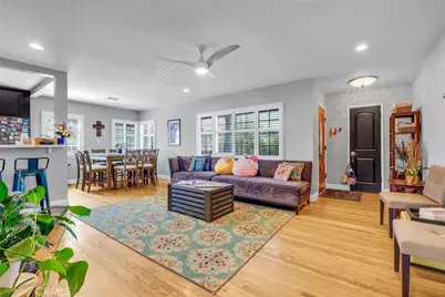 6104 6104 S La Cienega, Ladera Heights, CA 90056 - Photo 12