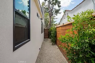 584 N Plymouth, Los Angeles, CA 90004 - Photo 48