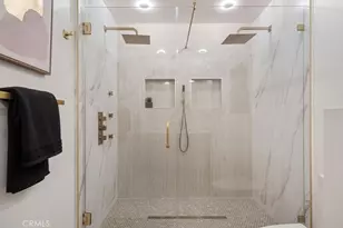 584 N Plymouth, Los Angeles, CA 90004 - Photo 42