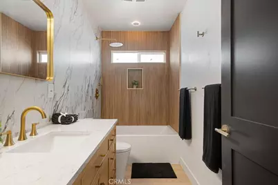 584 N Plymouth, Los Angeles, CA 90004 - Photo 30