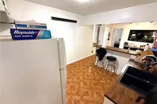 9715 Grandee, Los Angeles, CA 90002 - Photo 14