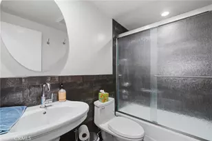 11390 Nantucket Ct, Cypress, CA 90630 - Photo 36