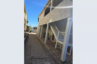 924 Euclid, Los Angeles, CA 90023 - Photo 2