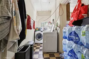 924 Euclid, Los Angeles, CA 90023 - Photo 24