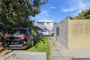 924 Euclid, Los Angeles, CA 90023 - Photo 32