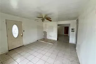 569 Flicker, San Diego, CA 92114 - Photo 10