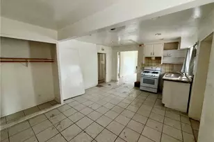 569 Flicker, San Diego, CA 92114 - Photo 4