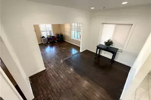 3008 W 30th St, Los Angeles, CA 90018 - Photo 10