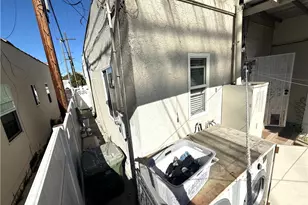 3008 W 30th St, Los Angeles, CA 90018 - Photo 34