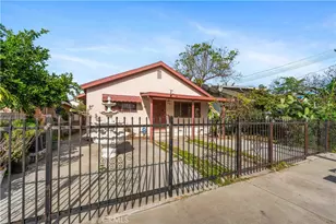 1021 W 53rd St, Los Angeles, CA 90037 - Photo 32