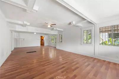 1021 W 53rd St, Los Angeles, CA 90037 - Photo 4