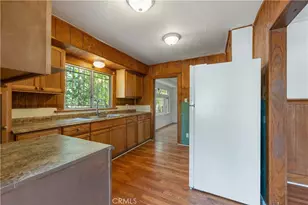 1021 W 53rd St, Los Angeles, CA 90037 - Photo 10