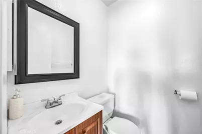 9054 Willis #21, Panorama City, CA 91402 - Photo 12