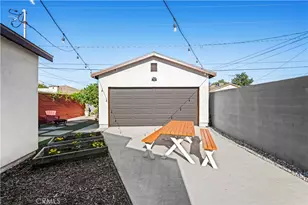 5979 Hereford, Los Angeles, CA 90022 - Photo 8