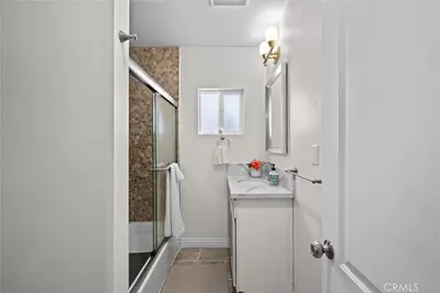 5979 Hereford, Los Angeles, CA 90022 - Photo 36