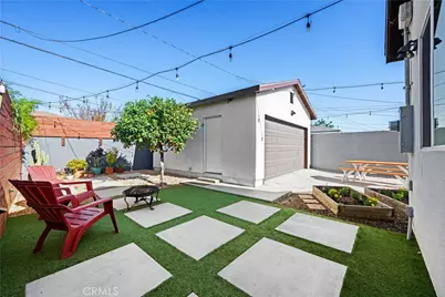 5979 Hereford, Los Angeles, CA 90022 - Photo 12