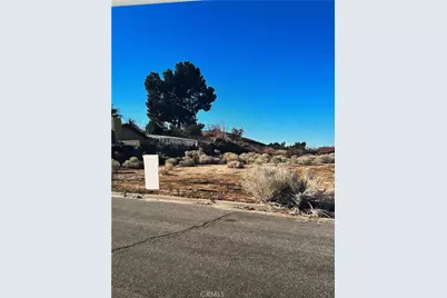 999 Montecito, Victorville, CA 92395 - Photo 1