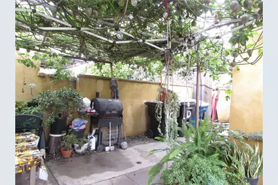 5115 Loma Vista, Maywood, CA 90270 - Photo 30