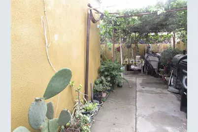 5115 Loma Vista, Maywood, CA 90270 - Photo 36
