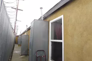 5115 Loma Vista, Maywood, CA 90270 - Photo 38