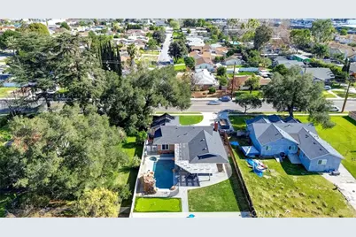 901 S California Avenue, West Covina, CA 90790 - Photo 32