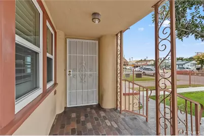 125 N 21st, Montebello, CA 90640 - Photo 2