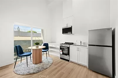 4347 Woodlawn, Los Angeles, CA 90011 - Photo 4