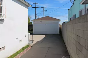 9812 S Denker, Los Angeles, CA 90047 - Photo 26