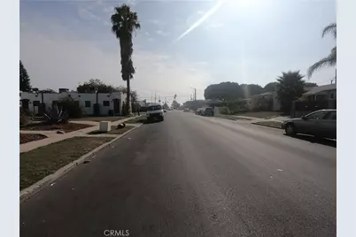 9812 S Denker, Los Angeles, CA 90047 - Photo 12