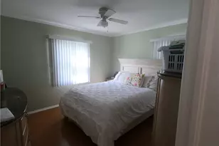 9812 S Denker, Los Angeles, CA 90047 - Photo 10