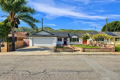 627 Center Lane, Santa Paula, CA 93060 - Photo 2
