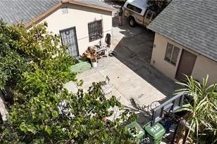 2956 W 15th, Los Angeles, CA 90006 - Photo 12