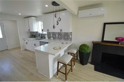 551 W 101 Street, Los Angeles, CA 90044 - Photo 22