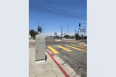 409 S Savannah, Los Angeles, CA 90033 - Photo 2