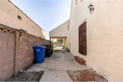 2651 Flower Street, Huntington Park, CA 90255 - Photo 28