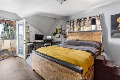 2651 Flower Street, Huntington Park, CA 90255 - Photo 20