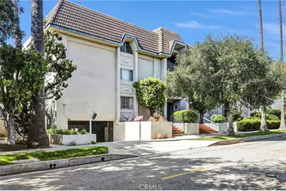 497 S El Molino #106, Pasadena, CA 91101 - Photo 2