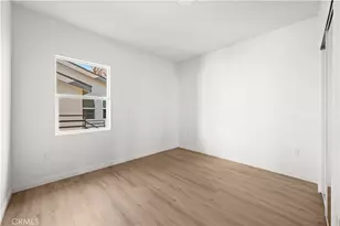 731 E 41st Pl, Los Angeles, CA 90011 - Photo 36