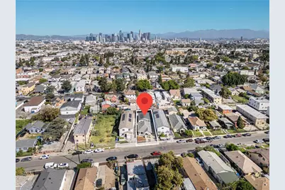 731 E 41st Place, Los Angeles, CA 90011 - Photo 10