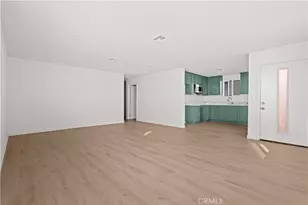 731 E 41st Pl, Los Angeles, CA 90011 - Photo 46