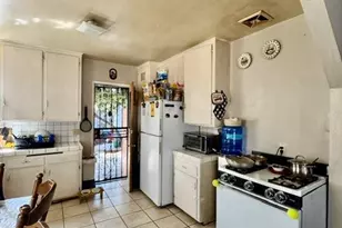 904 E Stockton, Compton, CA 90221 - Photo 22
