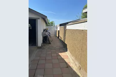 322 N Dayton, Tulare, CA 93274 - Photo 10