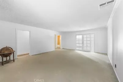 13118 Stanford, Los Angeles, CA 90059 - Photo 12