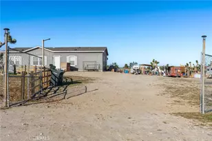 11074 Redwood, Pinon Hills, CA 92372 - Photo 22