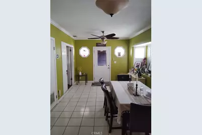 8206 Bell Avenue, Los Angeles, CA 90001 - Photo 4