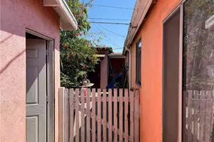 544 Keenan, Los Angeles, CA 90022 - Photo 24