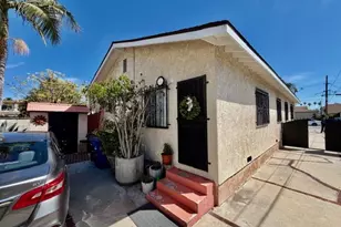 6121 Orchard Ave, Huntington Park, CA 90255 - Photo 8