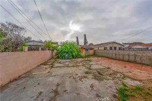 8669 San Gabriel, South Gate, CA 90280 - Photo 18