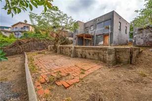 1023 De Garmo Dr, Los Angeles, CA 90063 - Photo 8